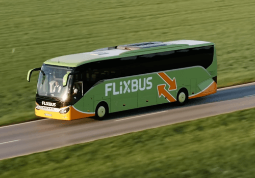 Η FlixBus μετά από την επιτυχία στη Γερμανία, ξεκινάει δρομολόγια στις ΗΠΑ
