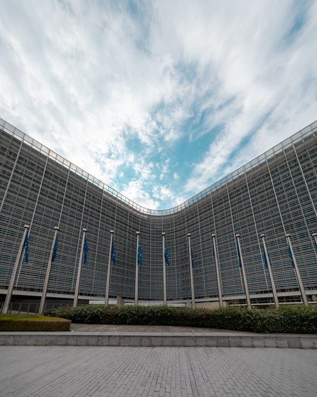 Ευρω-αρνητισμός και... ξερό ψωμί στην Eλλάδα του 1980