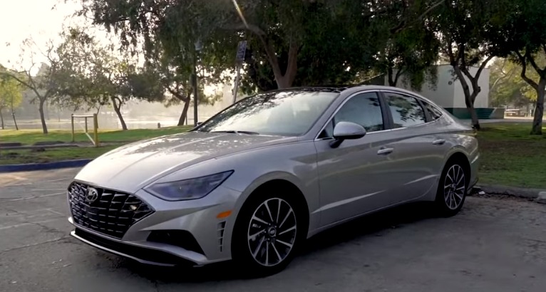 Hyundai Sonata vs Kia Magentis Σύγκριση