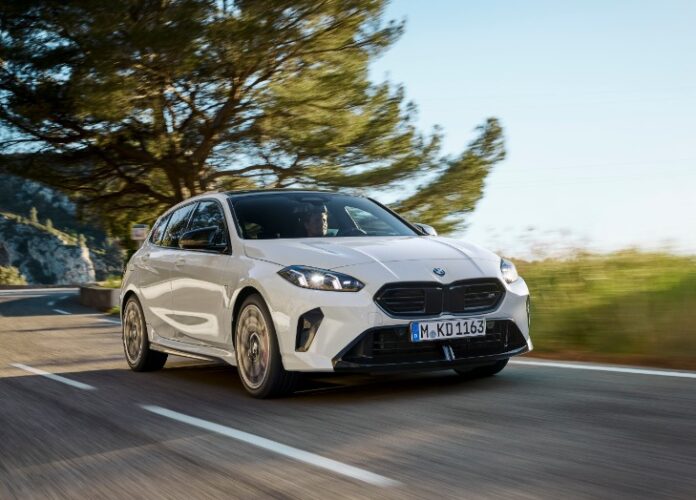 Νέα BMW Σειρά 1: Ανανεωμένη εμφάνιση, κινητήρες Mild Hybrid και περισσότερος εκσυγχρονισμός