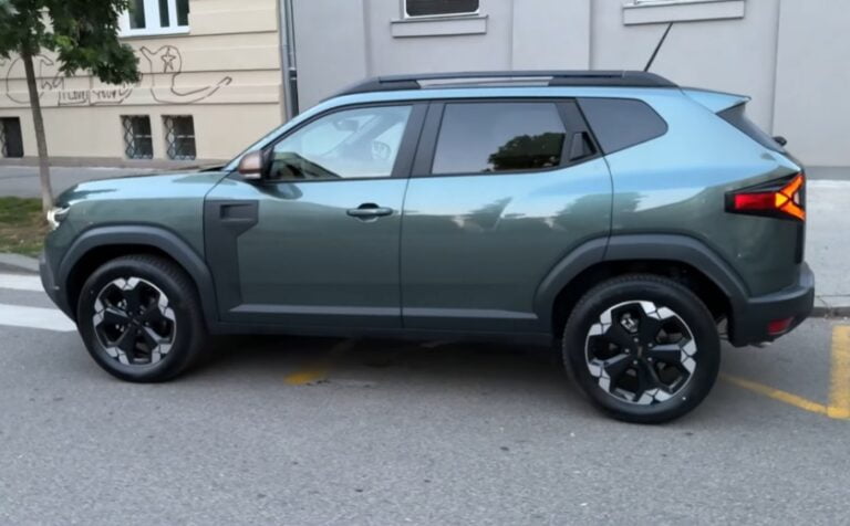 H Dacia παρουσίασε το DOBA για online κράτηση των νέων Duster και Spring