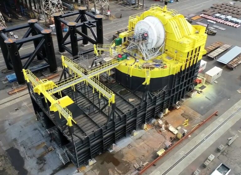 Η Χαβάη αξιοποιεί τη δύναμη των κυμάτων για την παραγωγή ενέργειας