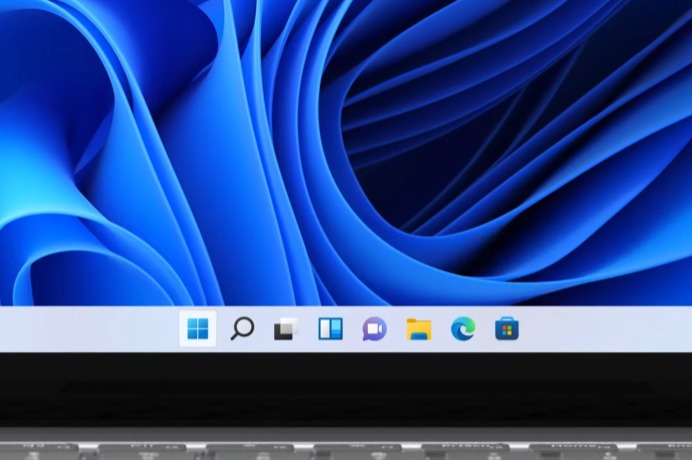 Τα Windows 11 πλησιάζουν στην κορυφή, αφήνοντας πίσω τα Windows 10