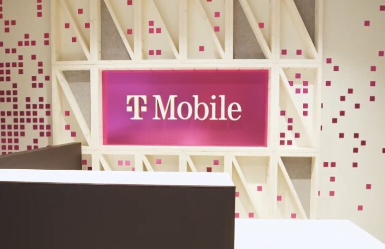 Η T-Mobile US ξεπερνά τους ανταγωνιστές της σε κερδοφορία και ανάπτυξη