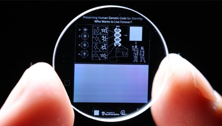 Αποθήκευση ανθρώπινου Γενετικού Υλικού για την αιώνια διατήρηση της ανθρωπότητας