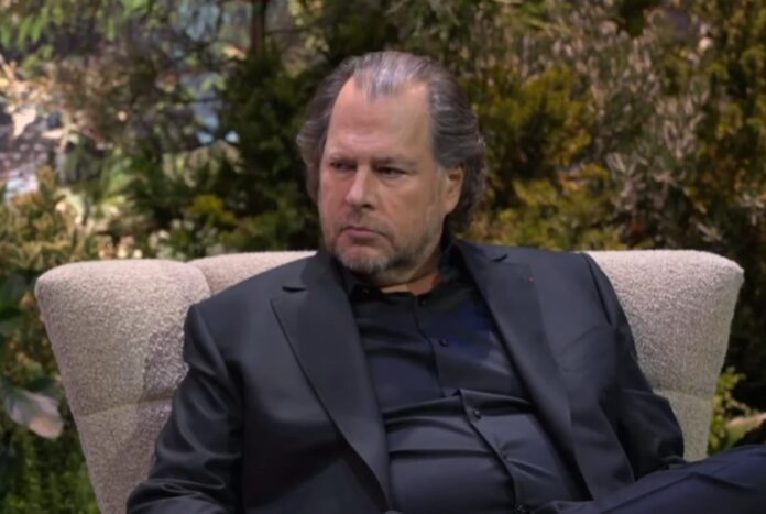 Ο Διευθύνων Σύμβουλος της Salesforce Χρησιμοποιεί την Τεχνητή Νοημοσύνη ως Ψυχοθεραπευτή