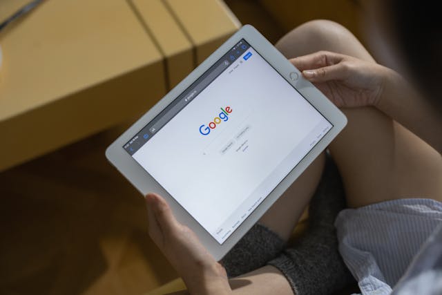 schedon-to-1-4-tou-neou-kodika-sti-google-dimiourgeitai-apo-ai Σχεδόν το 1/4 του νέου κώδικα στη Google δημιουργείται από AI