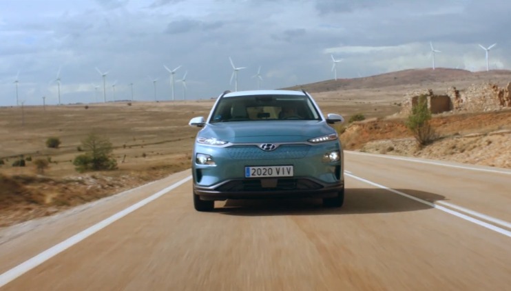 Δικαστική απόφαση απαγορεύει τις ψηφιακές διαφημίσεις σε οχήματα carsharing στο Αμβούργο