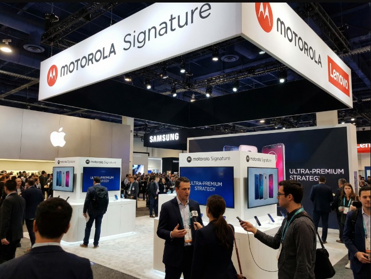 Το σχέδιο της Motorola για να ανταγωνιστεί Apple και Samsung