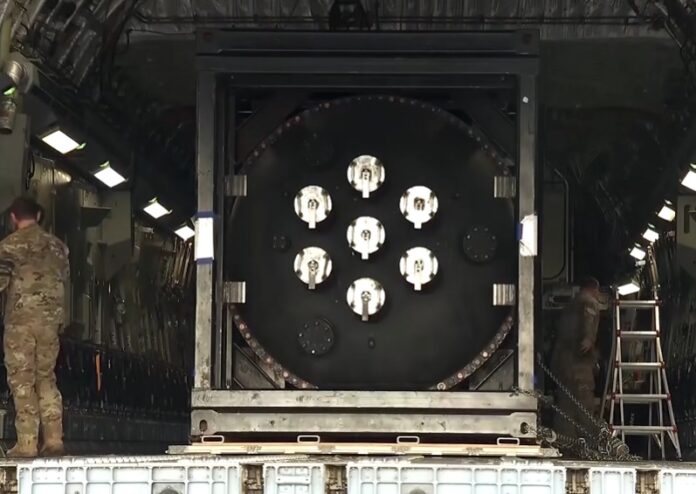 Πυρηνικός μικροαντιδραστήρας: η πρώτη αερομεταφορά των ΗΠΑ και τι δείχνει για την ταχεία ανάπτυξη πυρηνικής ισχύος