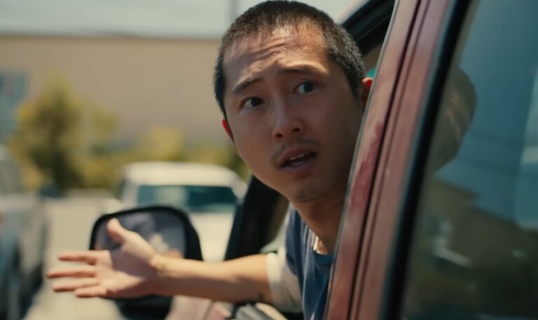 Κριτική για το Beef του Netflix: μια μαύρη κωμωδία που κάνει την οργή να μοιάζει τρομακτικά οικεία