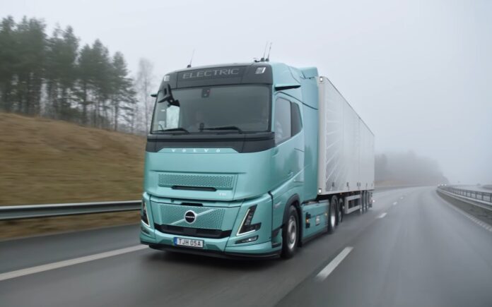 Νέα ηλεκτρικά φορτηγά Volvo με ρεκόρ αυτονομίας